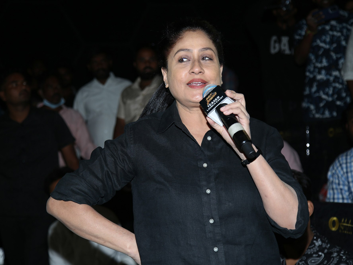 Arjun_20Son_20Of_20Vyjayanthi_20Teaser_20Launch_20Event_20Gallery__20_288_29.jpg 8