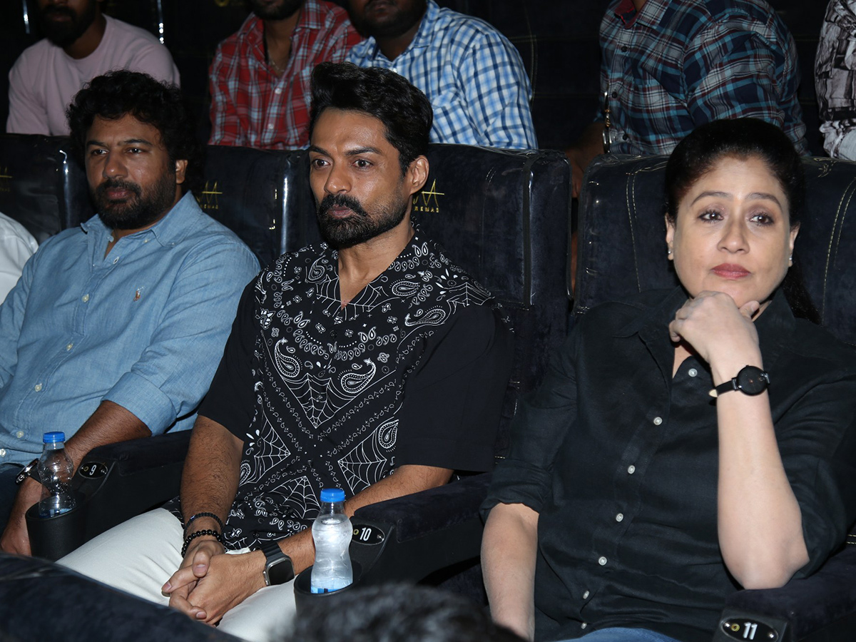 Arjun_20Son_20Of_20Vyjayanthi_20Teaser_20Launch_20Event_20Gallery__20_289_29.jpg 9