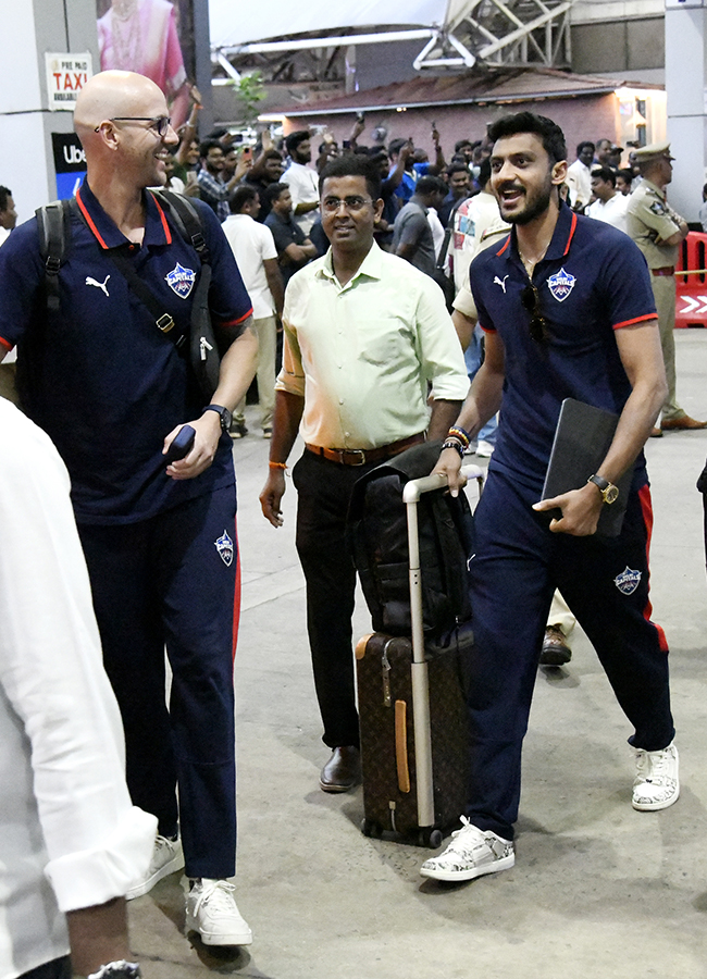 IPL_202025_20_20Delhi_20Capitals_20Reach_20Visakhapatnam_20for_20Opening_20Match__20_289_29.jpg 9