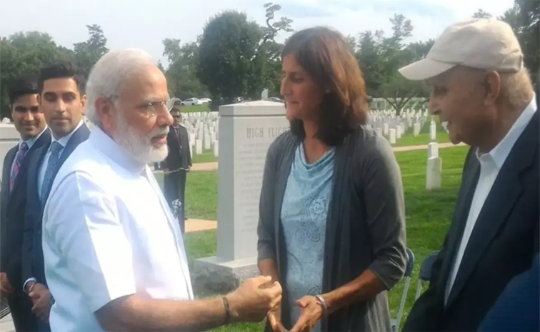 modi_sunita.jpg
