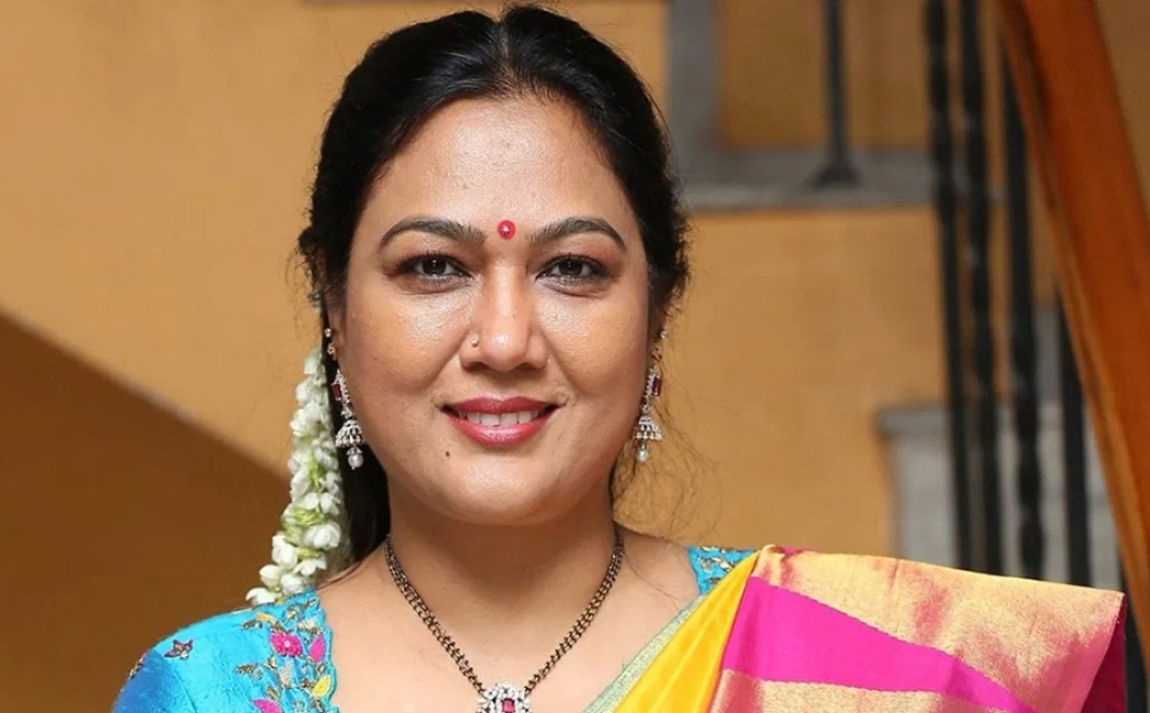 actress-hema.jpg
