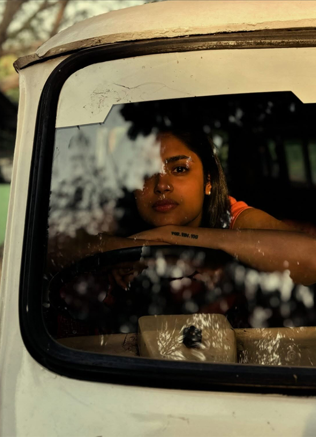Actress_20Faria_20Abdullah_20latest_20photos_20goes_20viral__20_2812_29.jpg 12