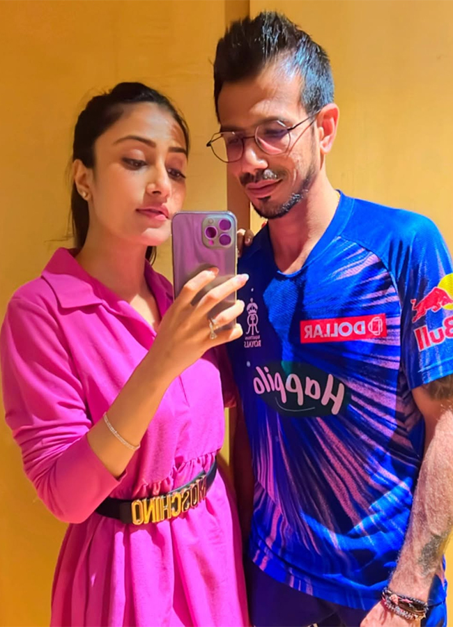 Dhanashree_20Verma_20And_20Yuzvendra_20Chahal_20Are_20Now_20Officially_20Divorced_20Photos_20_2831_29.jpg 12