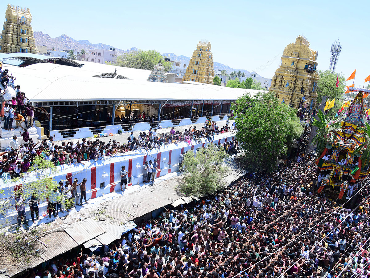 Kadiri_20Lakshmi_20Narasimha_20Swamy_20Brahmotsavams_202025__20_286_29.jpg 6