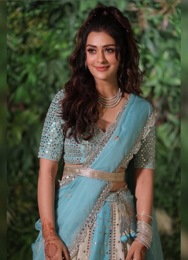 Payal_20Rajput_20fashion_20style_20icon_20photos_20_2810_29.jpg 4
