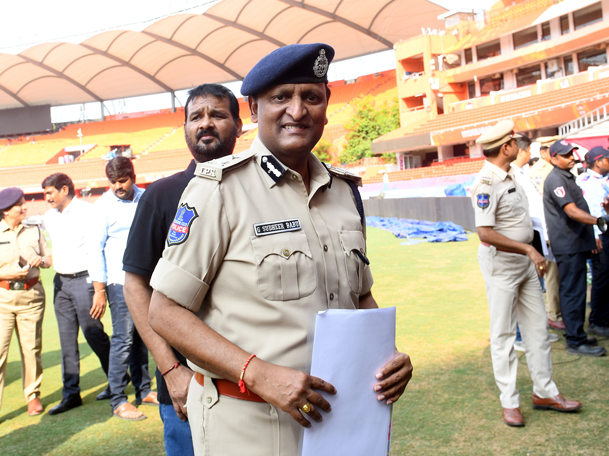 ipl_202025_20matches_20in_20hyderabad_20stadium__20_2816_29.jpg 16