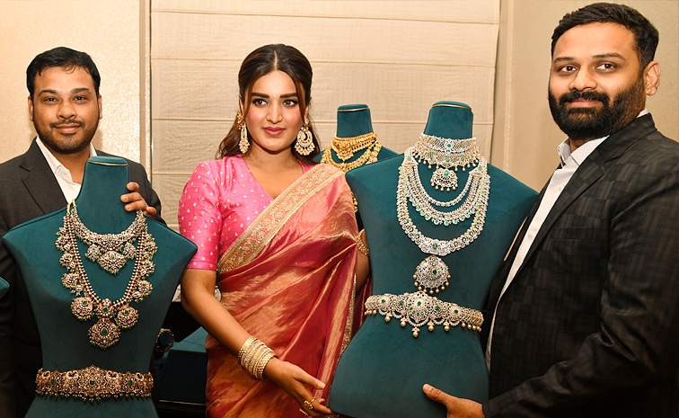 Actress_20Nidhi_20Agarwal_20Launch_20Jewellery_20ShowRoom_20At_20Park_20Hyatt_20Hyderabad_20_285_29.jpg 1