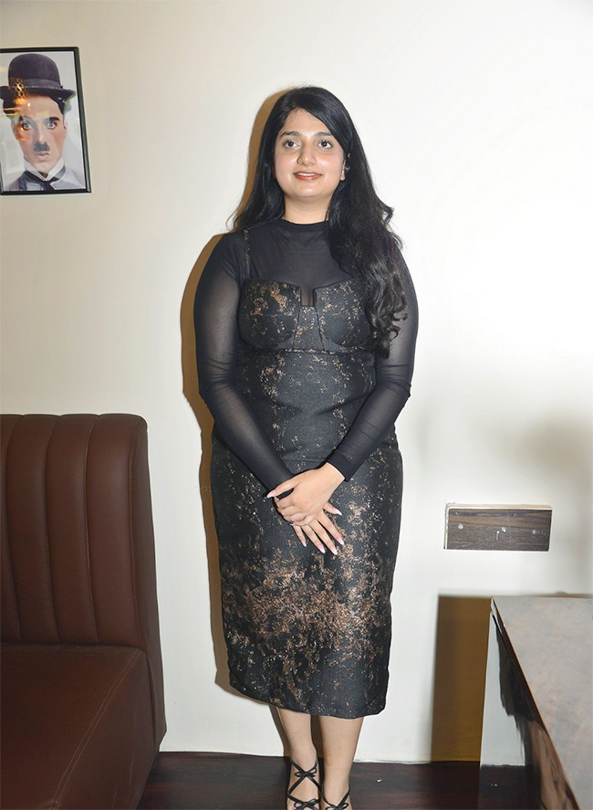 Actor_20VJ_20Sunny_20Grand_20Launch_20of_20Amrutham_20Adda_20hotel_20hyderabad__20_288_29.jpg 8