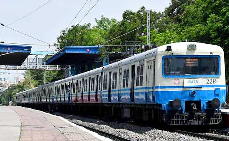 Hyderabad-MMTS.jpg