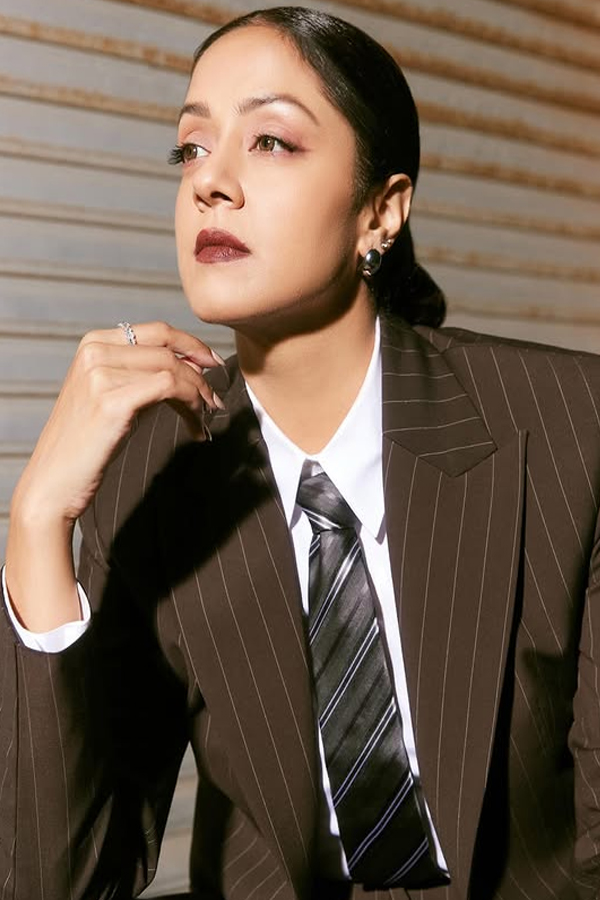Jyotika-fitnesssecret-9.jpg 10