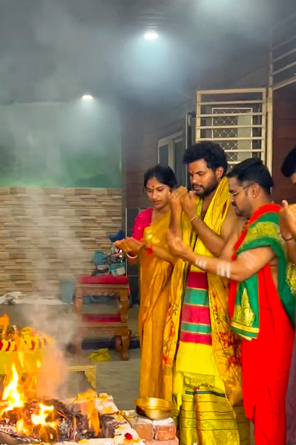 My_20Village_20Show_20Anil_20Geela_20Couple_20perform_20Chandi_20Homam_20Pooja_20Photos_20_2814_29.jpg 15