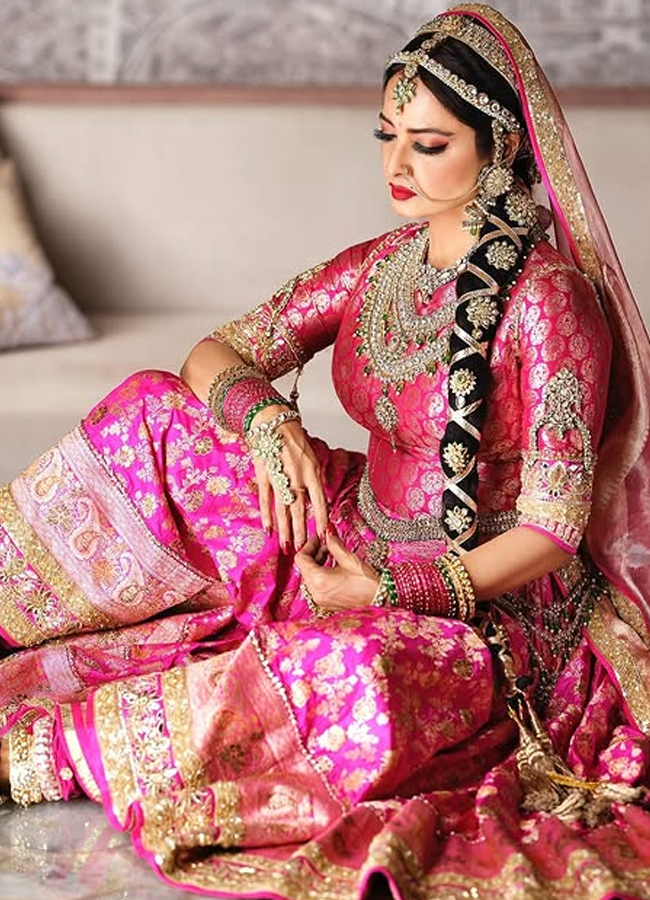 Rekha_20Actress6.jpg 7