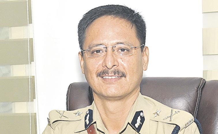 VINEET-BRIJLAL.jpg