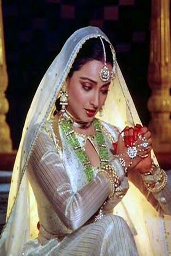 rekha-3.jpg 9