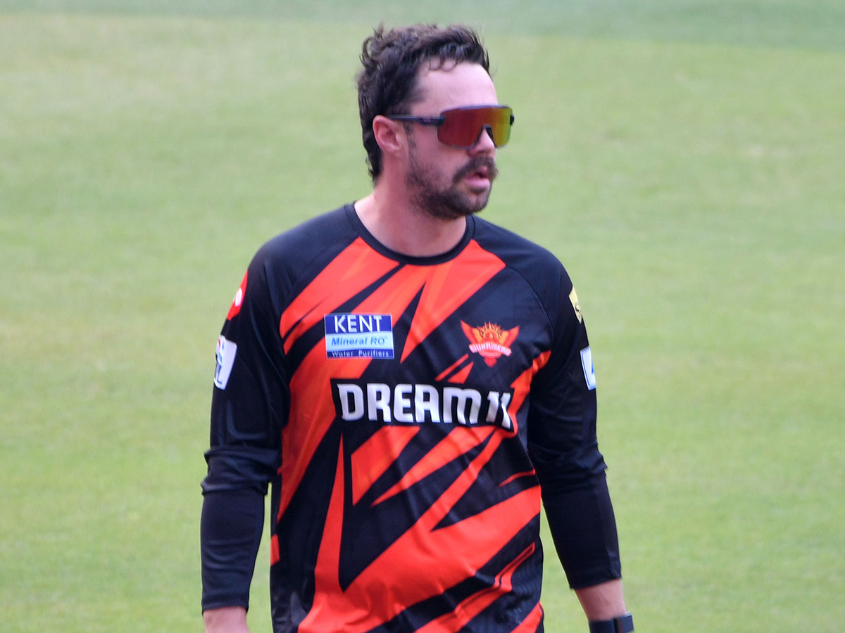 IPL_202025_20T20_20cricket_20match_20between_20Sunrisers_20Hyderabad_20and_20Lucknow_20Super_20Giants__20_289_29.jpg 9