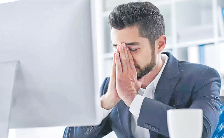 MPLOYEES-NOT-HAPPY.jpg