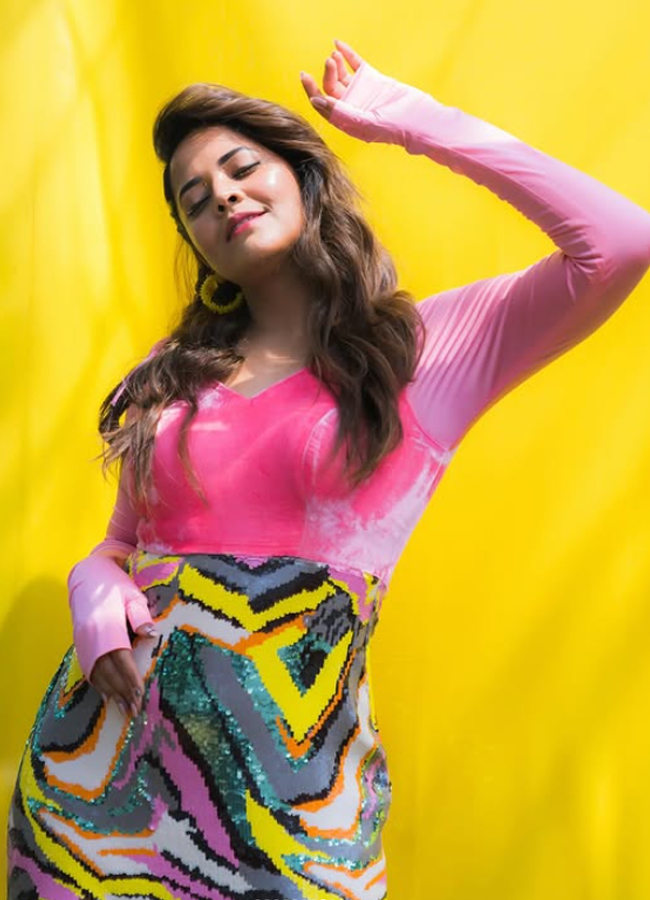 Anasuya_20Bharadwaj_20Latest_20glamour_20photoshoot_20_288_29.jpg 9