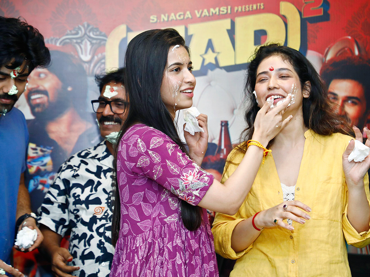 Photos_20_20MAD_20Square_20Movie_20Success_20Celebrations__20_281_29.jpg 1