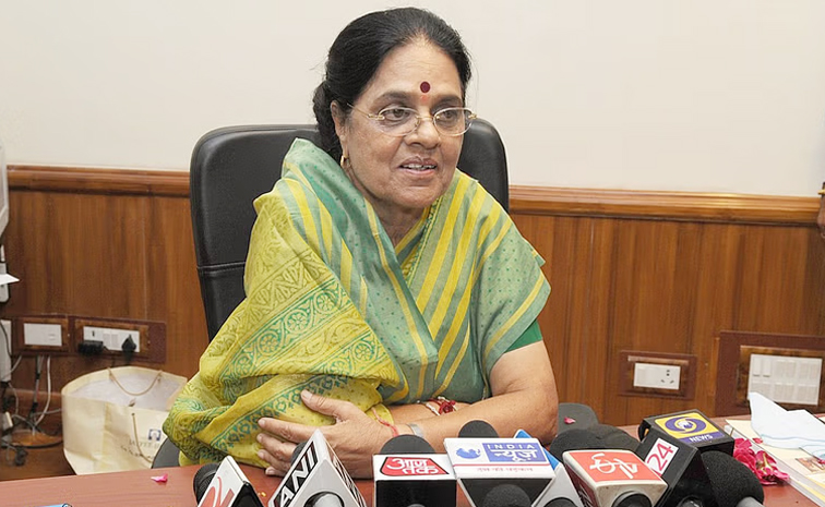 Girija_20Vyas.jpg