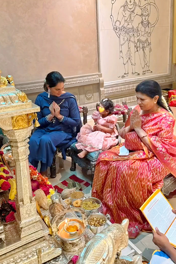 Ram_20Charans_20daughter_20Klin_20Kaara_20celebrates_20Ugadi_20with_20mom_20Upasana_2C_20grandma_20Surekha_20Photos_20_285_29.jpg 2