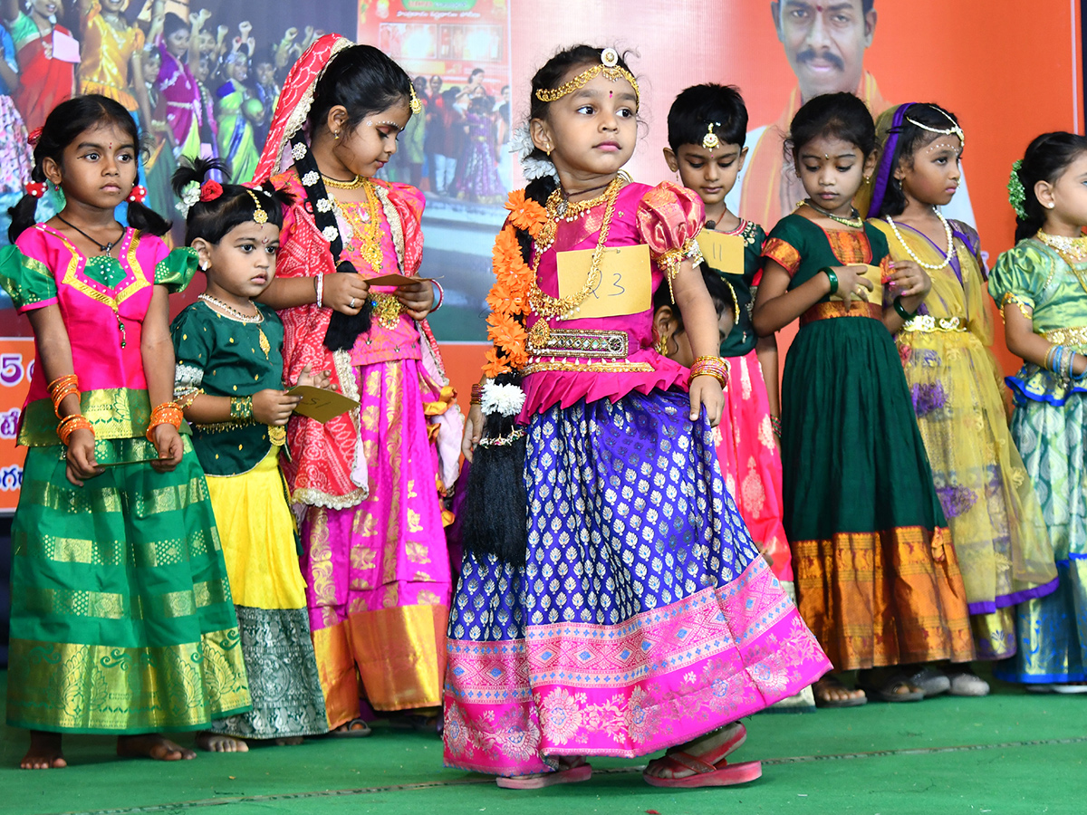 ugadi_202025_20celebrations_20at_20vijayawada__20_282_29.jpg 2