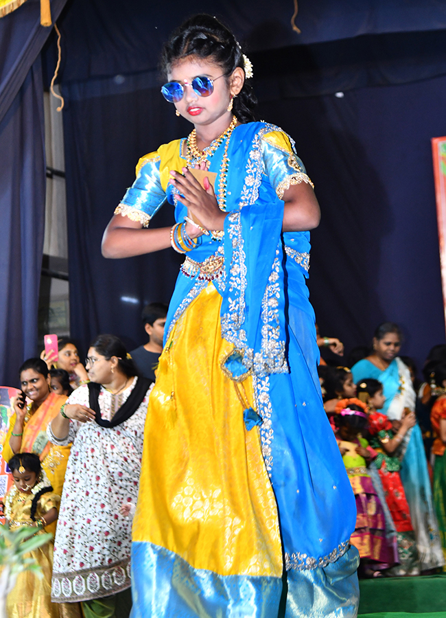ugadi_202025_20celebrations_20at_20vijayawada__20_288_29.jpg 8
