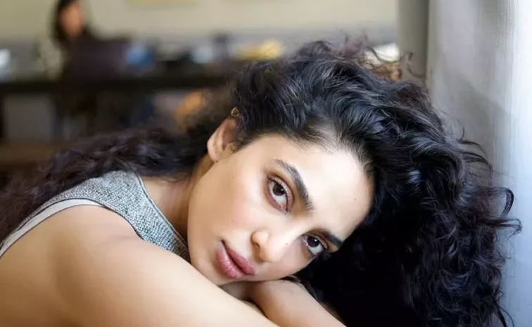 SobhitaDhulipala-beautysecrets.jpg