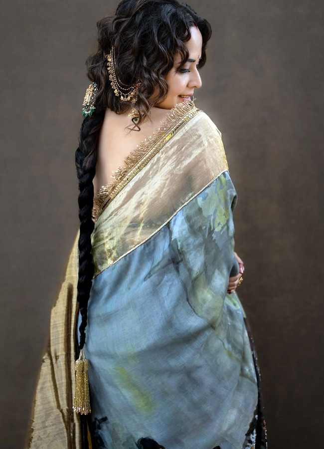 Anasuya5.jpg 6