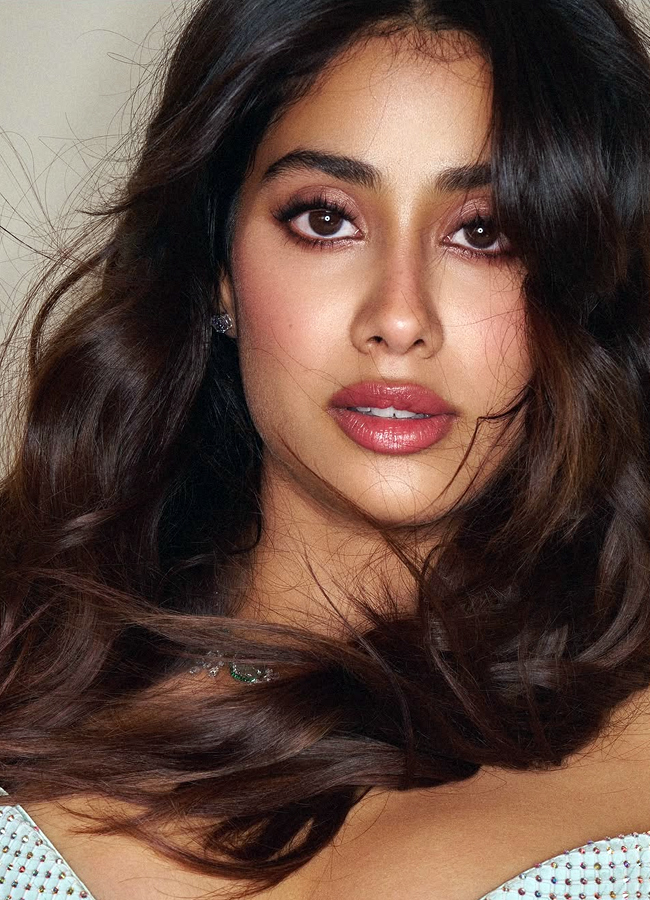 Janhavi_20Kapoor1_0.jpg 2