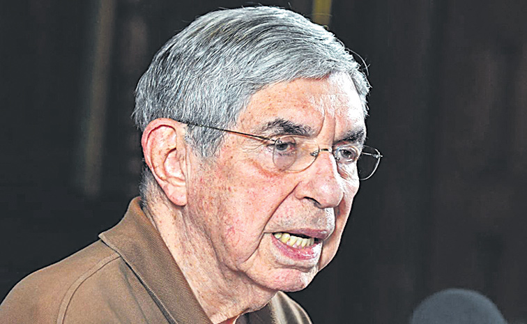 OSCAR-ARIAS--NOBEL.jpg