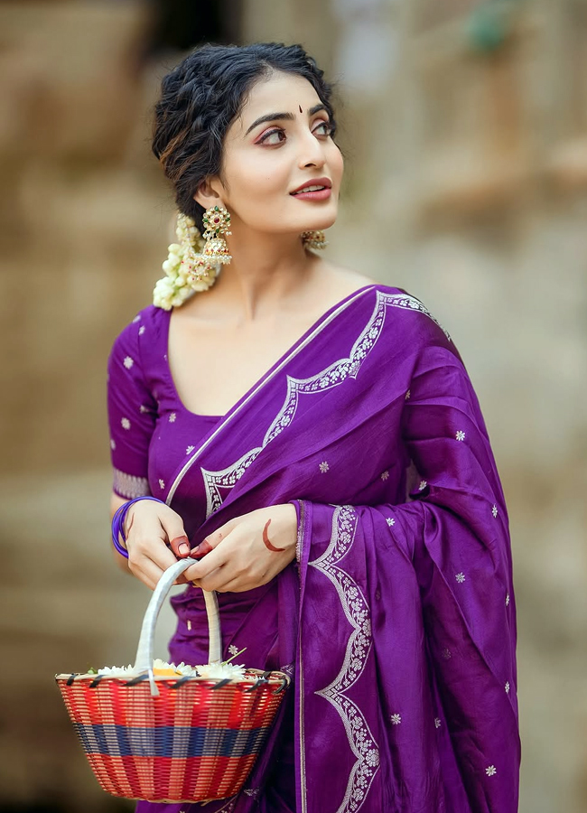 Ananya_20Nagalla1.jpg 2