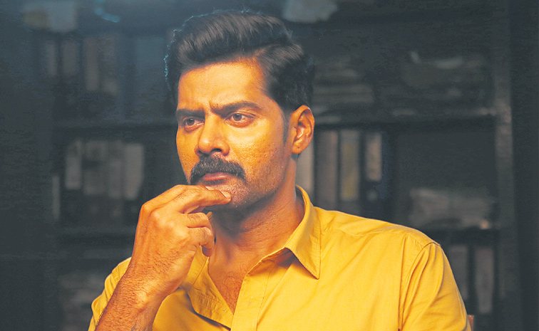 Naveenchandra-_282_29.jpg