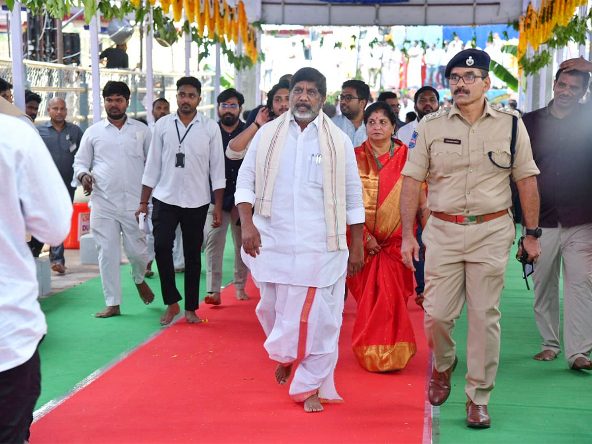 sri_20rama_20navami_20celebrations_20in_20bhadrachalam_2.jpg 2