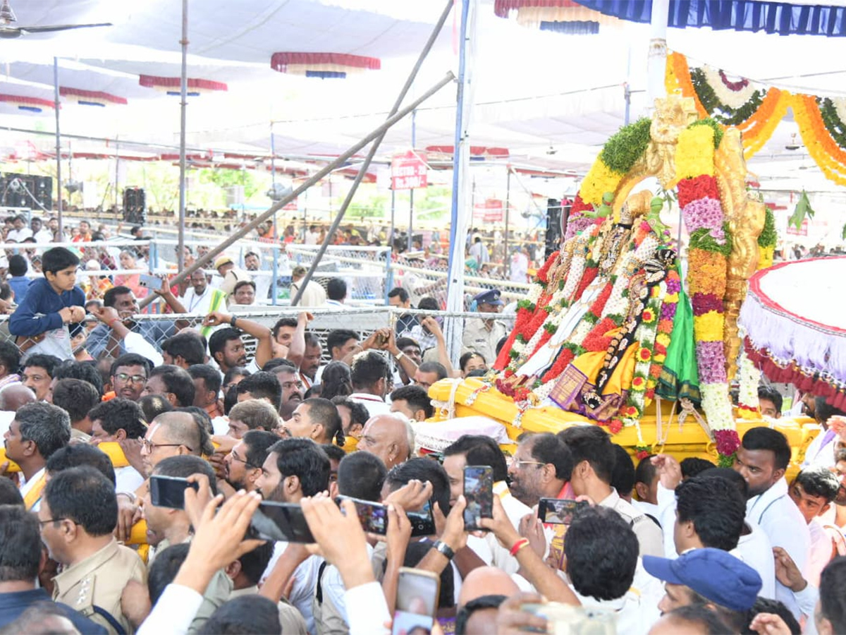 sri_20rama_20navami_20celebrations_20in_20bhadrachalam_3.jpg 3