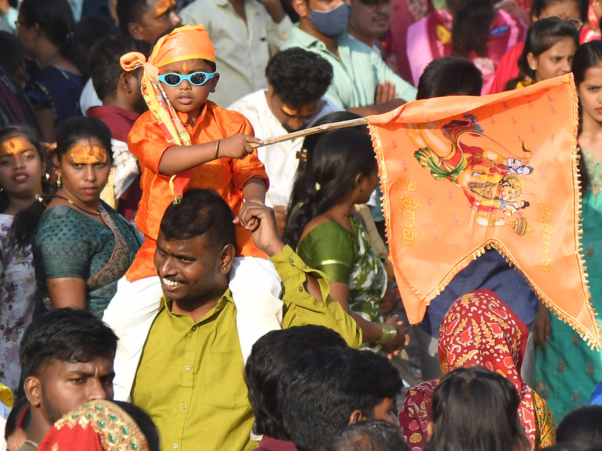 ram_20navami_20shobha_20yatra_20at_20hyderabad__20_2814_29.jpg 14