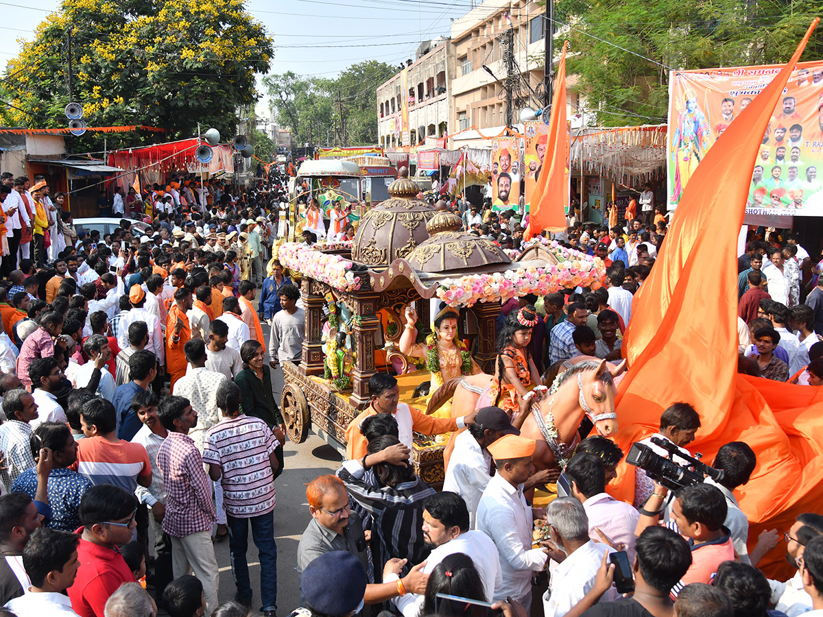 ram_20navami_20shobha_20yatra_20at_20hyderabad__20_283_29.jpg 3