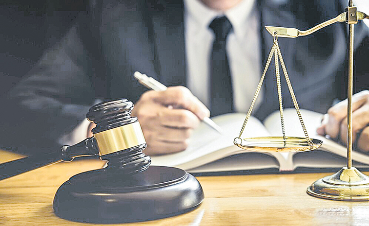 law_0.jpg