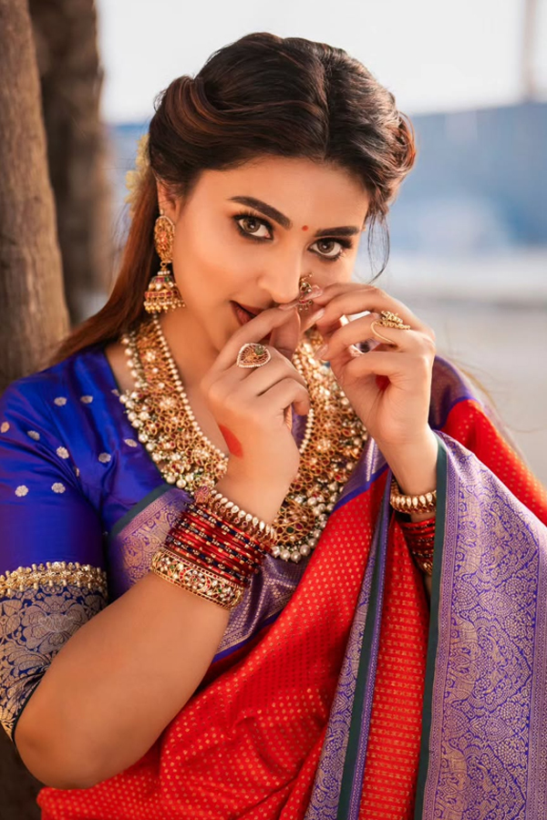sneha-1.jpg 3