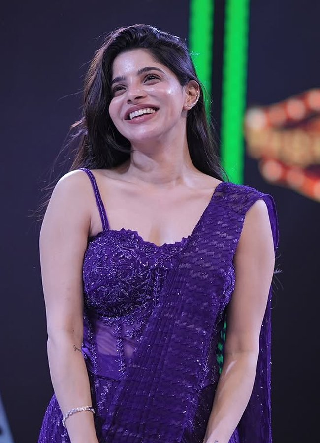 Divyabharathi6.jpg 7