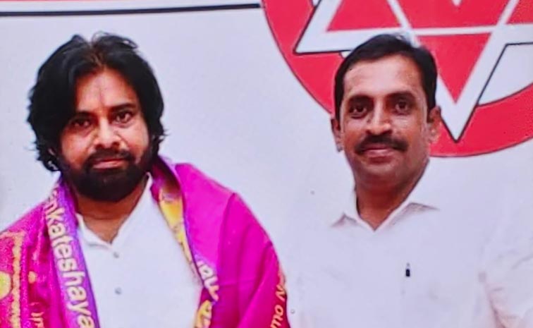 janasena_20Mani.jpg