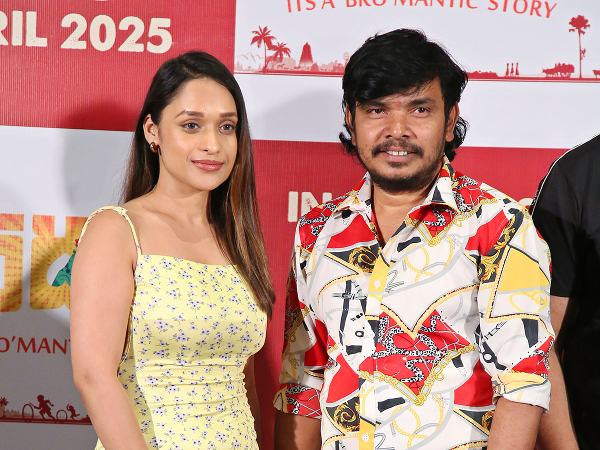 Sampoornesh_20Babu_20Sodara_20Movie_20Trailer_20Launch_20Event_20Photos__20_2816_29.jpg 16
