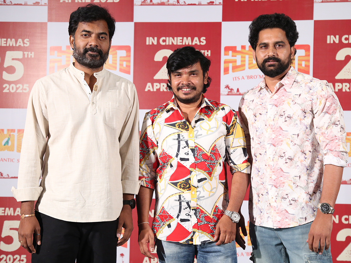 Sampoornesh_20Babu_20Sodara_20Movie_20Trailer_20Launch_20Event_20Photos__20_285_29.jpg 5