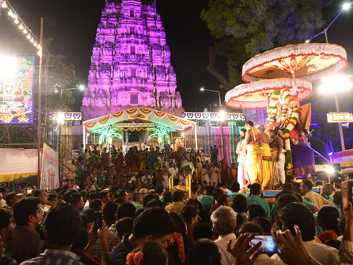 Sri_20Vontimitta_20Kodanda_20Rama_20Swamy_20Temple_20Photos__20_283_29.jpg 3