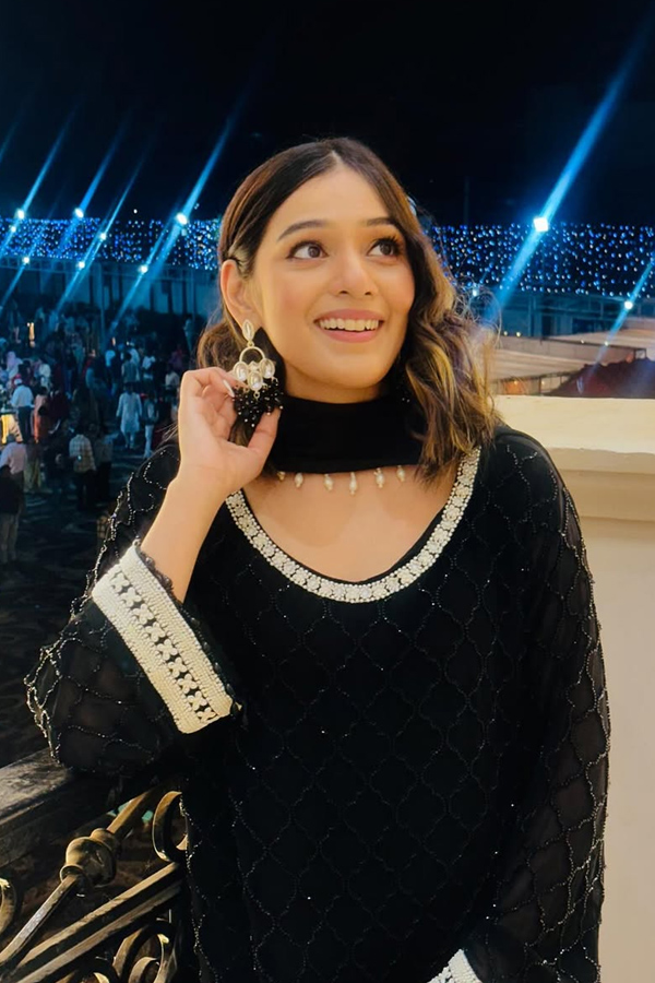Did_20RJ_20Mahvash_20Just_20Confirm_20Dating_20Yuzvendra_20Chahal_20With_20Her_20Viral_20Selfie_20Photos_20_2815_29.jpg 16