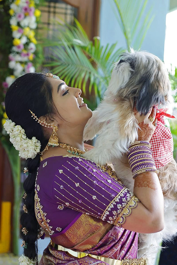 Serial_20Actor_20Sai_20Kiran_20Wife_20Sravanthi_20Shares_20Beautiful_20Pictures_20On_20Social_20Media_20_286_29.jpg 2