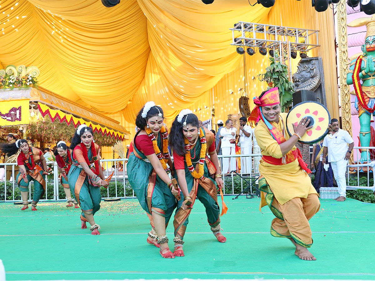 Vontimitta_20Sri_20Kodanda_20Rama_20Swamy_20Kalyanam_20Photos__20_2813_29.jpg 13