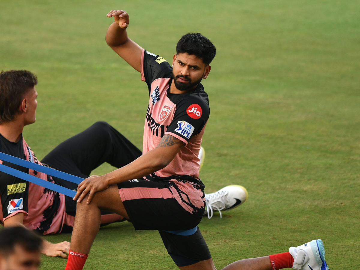 srh_20vs_20pbks_20match_20uppal_20stadium_20hyderabad_20photos__20_286_29.jpg 6