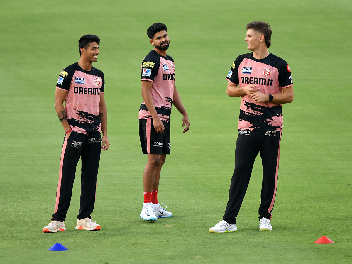 srh_20vs_20pbks_20match_20uppal_20stadium_20hyderabad_20photos__20_287_29.jpg 7