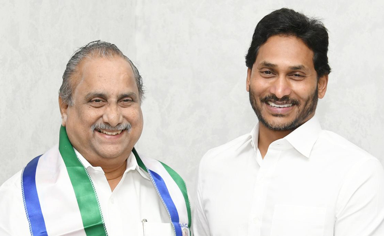 mudragada_20padmanabham_0.jpg