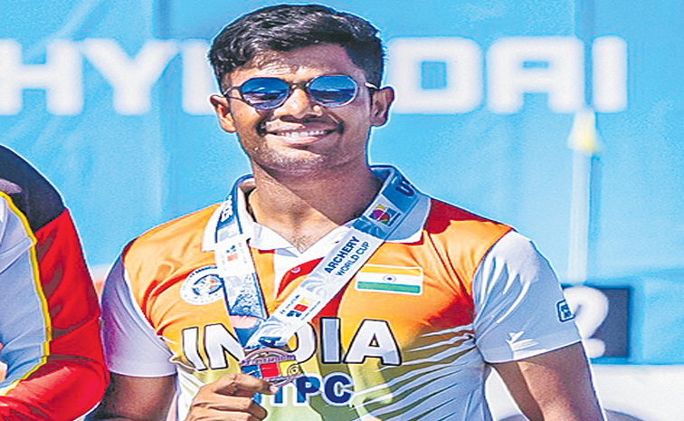 DHEERAJ-BRONZE.jpg